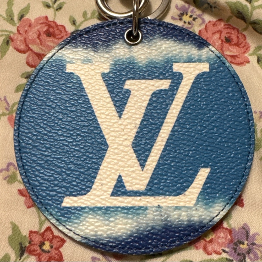 Louis Vuitton Blue Escale Key chain